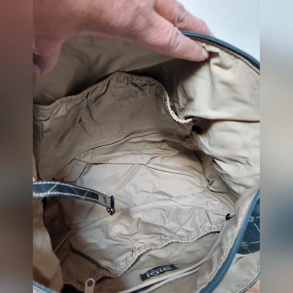 OIOI Australia Baby Multi-use Duffel Bag - Picture 7 of 10